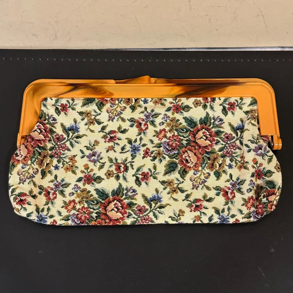 Vintage Floral Tapestry Clutch Amber Faux Tortoiseshell Frame Kiss Lock Bag